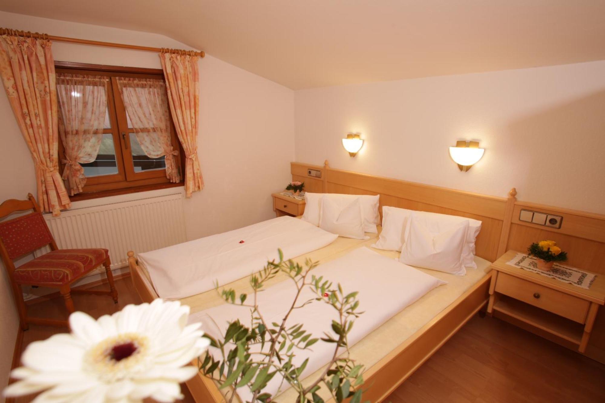 Gaestehaus Pretzner Hotel Reit im Winkl Luaran gambar